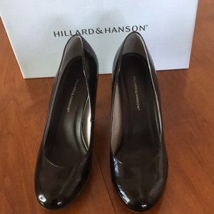Hillard&Hanson size 6.5 black patent leather Uptown pumps excellent condition